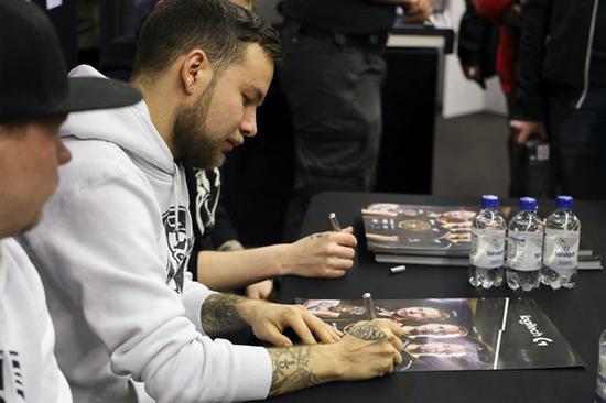 S15瑞士轮首日分组分析 LPL战队前景如何